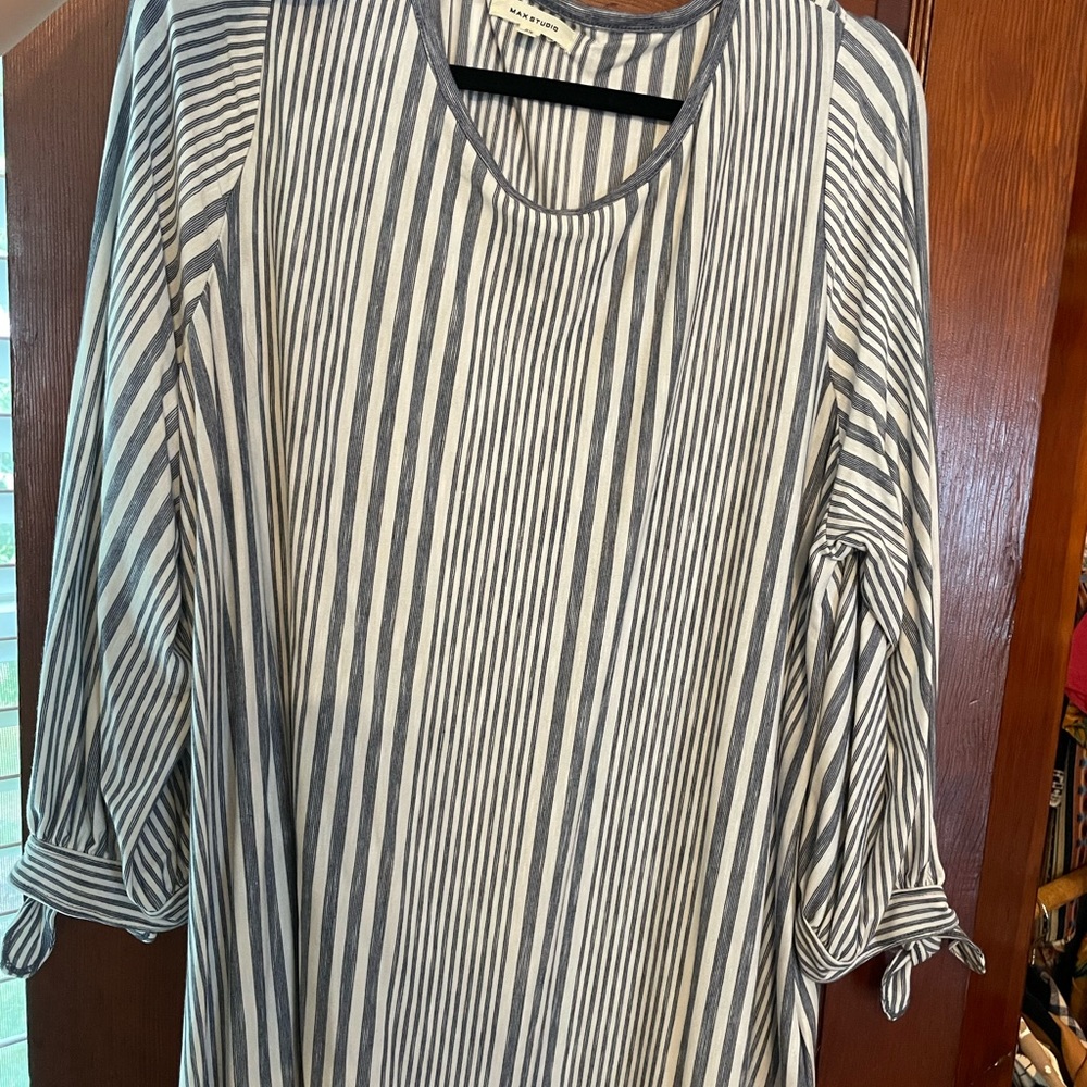 Stripe top